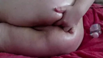 Homemade Masturbation with Amateur BBW Finger Play