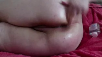 Homemade Masturbation with Amateur BBW Finger Play