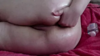 Homemade Masturbation with Amateur BBW Finger Play