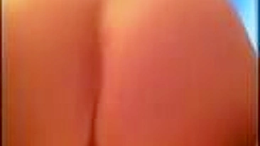 MILF Masturbates with Big Butt and Dildo in Homemade Porn