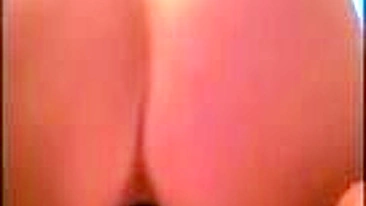 MILF Masturbates with Big Butt and Dildo in Homemade Porn