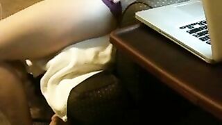 MILF Wife Solo Masturbation with Vibrators & Webcam Chat