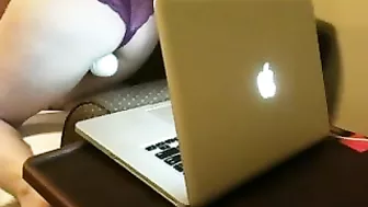 MILF Wife Solo Masturbation with Vibrators & Webcam Chat