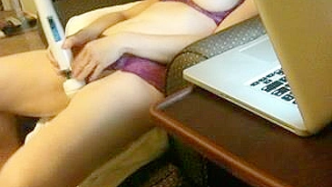 MILF Wife Solo Masturbation with Vibrators & Webcam Chat