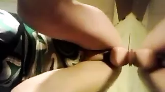 MILF Masturbates with Dildo While Kids are Away!