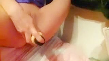 Homemade Masturbation Sessions with Amateur Women Cumming and Squirting