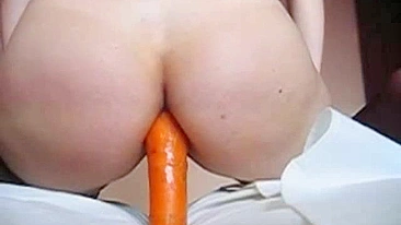 Amateur Masturbates with Dildo & Toys Ass Hole and Pussy!