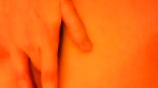 Amateur Shaved Pussy Finger Masturbation Homemade