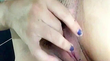 Hairy Asian GF Makes Homemade Selfie Amateur Masturbation