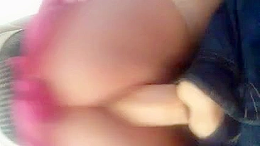 Amateur Masturbates with Favorite Dildo in Homemade Anal Sex Video