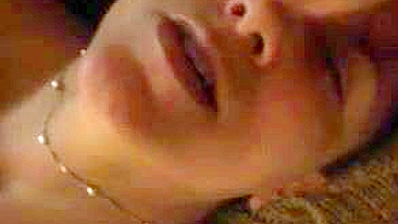 Married Mom Secret Chubby Orgasm with Dildo and Homemade Porn!