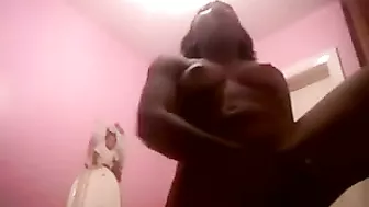 Amateur Ebony Teen Masturbates until Cumming with Fingers!