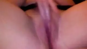 Amateur Girlfriend Tight Pussy Masturbation with Shaved Wet Fingers