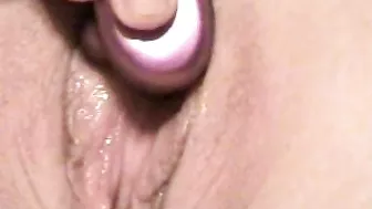 Married MILF Masturbates with Sex Toys in Amateur Homemade Video