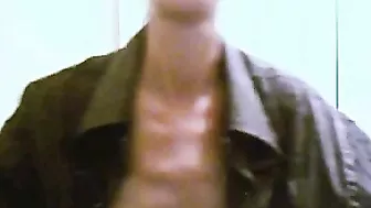 MILF Masturbates on Webcam - Blonde Fingered Solo