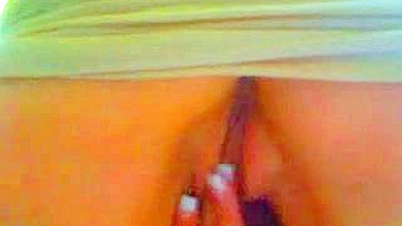 Tight Ass Masturbation with Finger Dance and Rubbing on Webcam