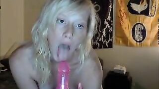 Mom Homemade Masturbation with Pink Panties and Toys