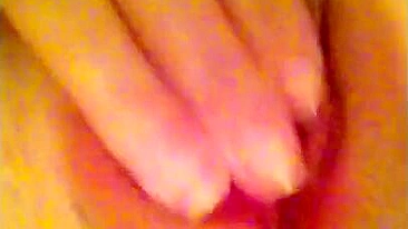 MILF Homemade Masturbation with Shaved Pussy & Moaning Orgasm