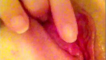 MILF Homemade Masturbation with Shaved Pussy & Moaning Orgasm