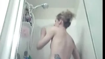 Amateur Blonde College Girl Homemade Shower Masturbation Caught on Webcam!
