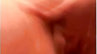 Massive Squirting Orgasm with Curvy Latina Amateur