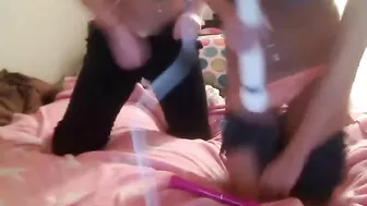 College Teens' Homemade Masturbation Orgasm with Vibrators on Webcam!