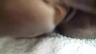 Amateur Ebony Finger Fucks Herself with Homemade Masturbation