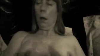 Mom Quickie with Toys - Amateur MILF Masturbates for Orgasm