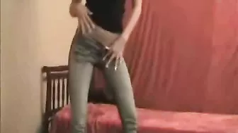 Amateur Brunette Dirty Dance with Dildo & Pussy Play Ending in Orgasmic Striptease!