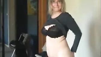 German MILF Angelika Amateur Fingering Orgasm