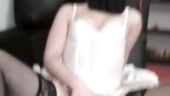 MILF Mom Zorra Pussy Rubdown in Stockings and Pantyhose