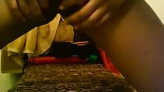 Massive Ebony Clitoris Rubdown! Wet Pussy Fingering on Webcam