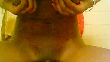 Massive Ebony Clitoris Rubdown! Wet Pussy Fingering on Webcam