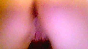 Masturbating Teen Brunette Spreads Pussy on Webcam