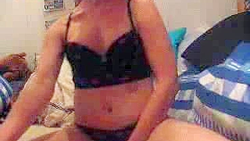 Masturbating Brunette Finger Play