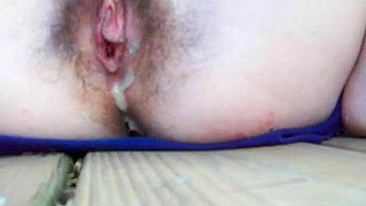 Masturbating Teen Brunette with Hairy Snatch Squirts Oozing Cum!