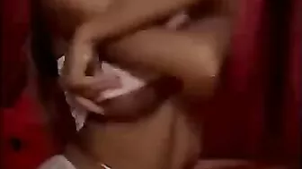 Blonde Babe Solo Masturbation with Dildo & Anal Play - Webcam Session! Blonde Babe Solo Masturbation with Dildo & Anal Play - Webcam Session!