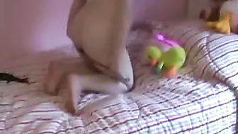 Masturbating Amateurs - Petite Teens' Homemade Orgasms