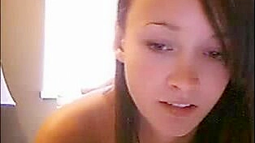 Mesmerizing Brunette Teen Masturbates on Webcam