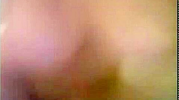 Masturbating Teen Brunette Fingered Herself on Webcam