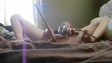 Amateur Kinky Masturbation with Dildo & Squirt!