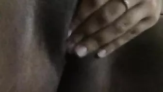 Amateur Ebony Fingered Pussy Rubbing Homemade Masturbation