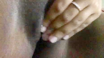 Amateur Ebony Fingered Pussy Rubbing Homemade Masturbation
