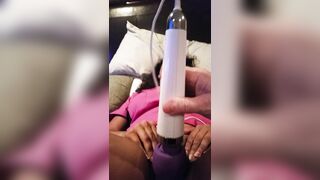 MILF Italian Brunette Homemade Orgasmic Masturbation!