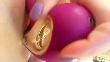 Small Tits Teen Masturbates with Homemade Dildo on Webcam