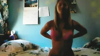 Tight Teen Strips & Masturbates Solo in Pretty Porn