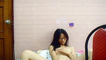 Sexy Asian College Girl Solo Dorm Room Masturbation!