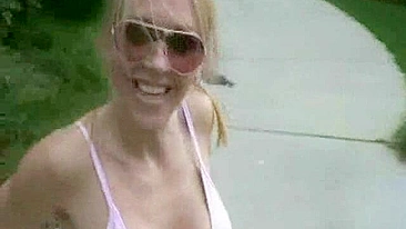 Homemade Public Outdoor Sex with Big Tits & Cum on Ass