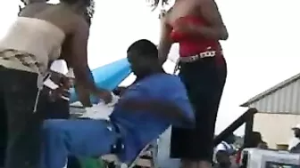 Homemade Black Blowjobs in Public with Ebony Hoes Homemade Black Blowjobs in Public with Ebony Hoes