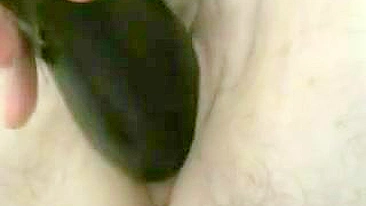 Homemade MILF Wife Pussy Play with Vegetables